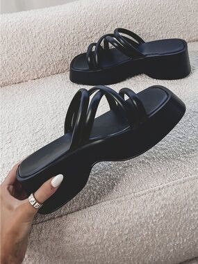 Amazing Lace Black Chunky Platform Strappy Slip On Sandals